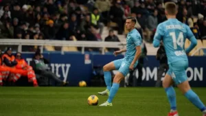 Venezia Tahan Napoli di Serie A: Jay Idzes Tampil Tangguh Jelang Gabung Timnas Indonesia